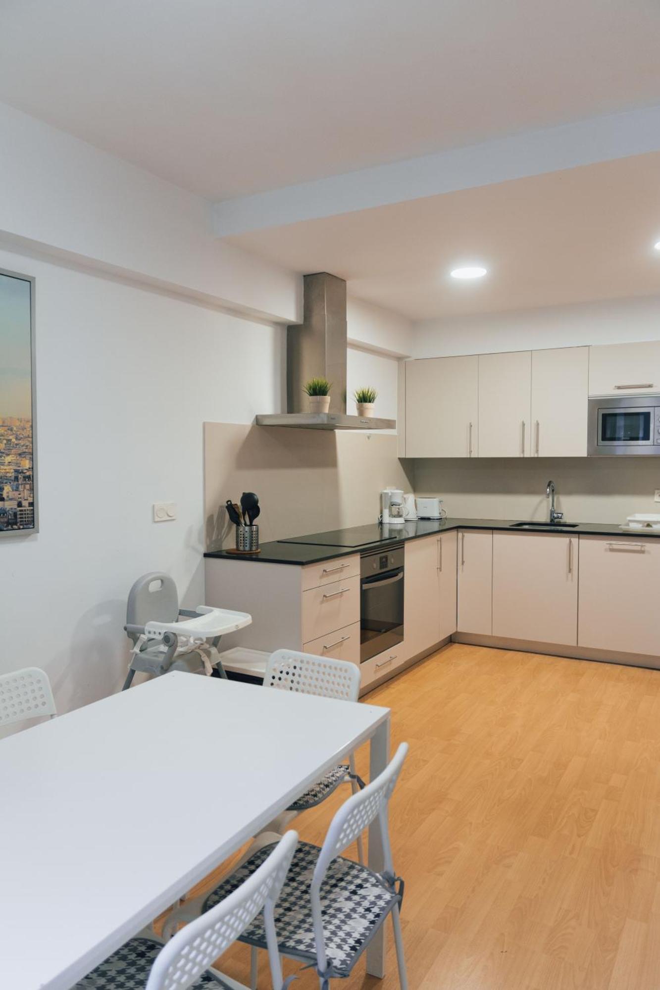 Apartamento Familiar Reformado En Amara, Estadio Anoeta, Donostia-圣塞瓦斯蒂安 外观 照片